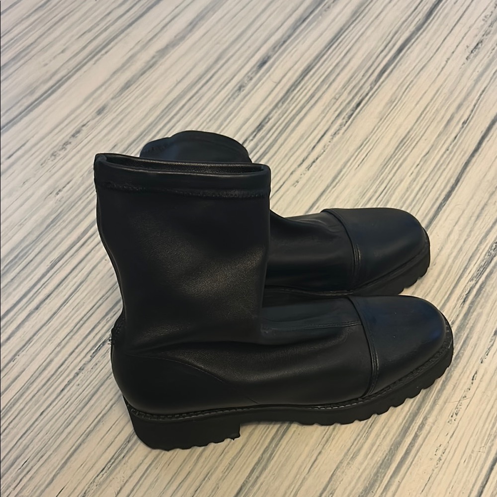 All Black Footwear Soft Lugg Bootie